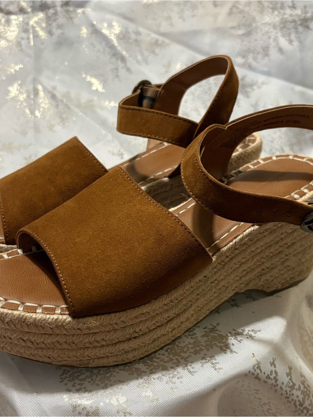 Universal Thread Cognac Suede Espadrille Platform Sandals